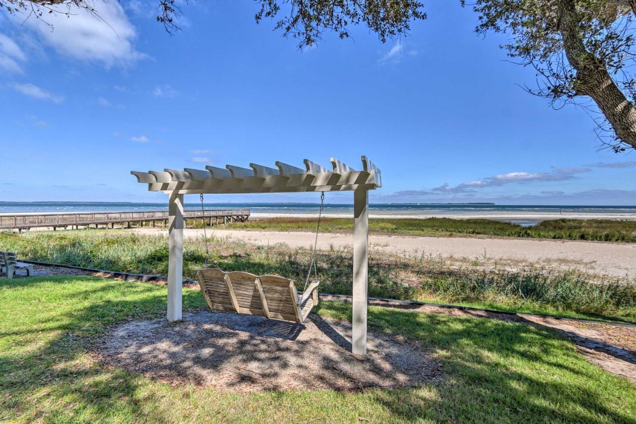 Colorful Hilton Head Condo With Beach And Pool Access! Hilton Head Island Eksteriør billede