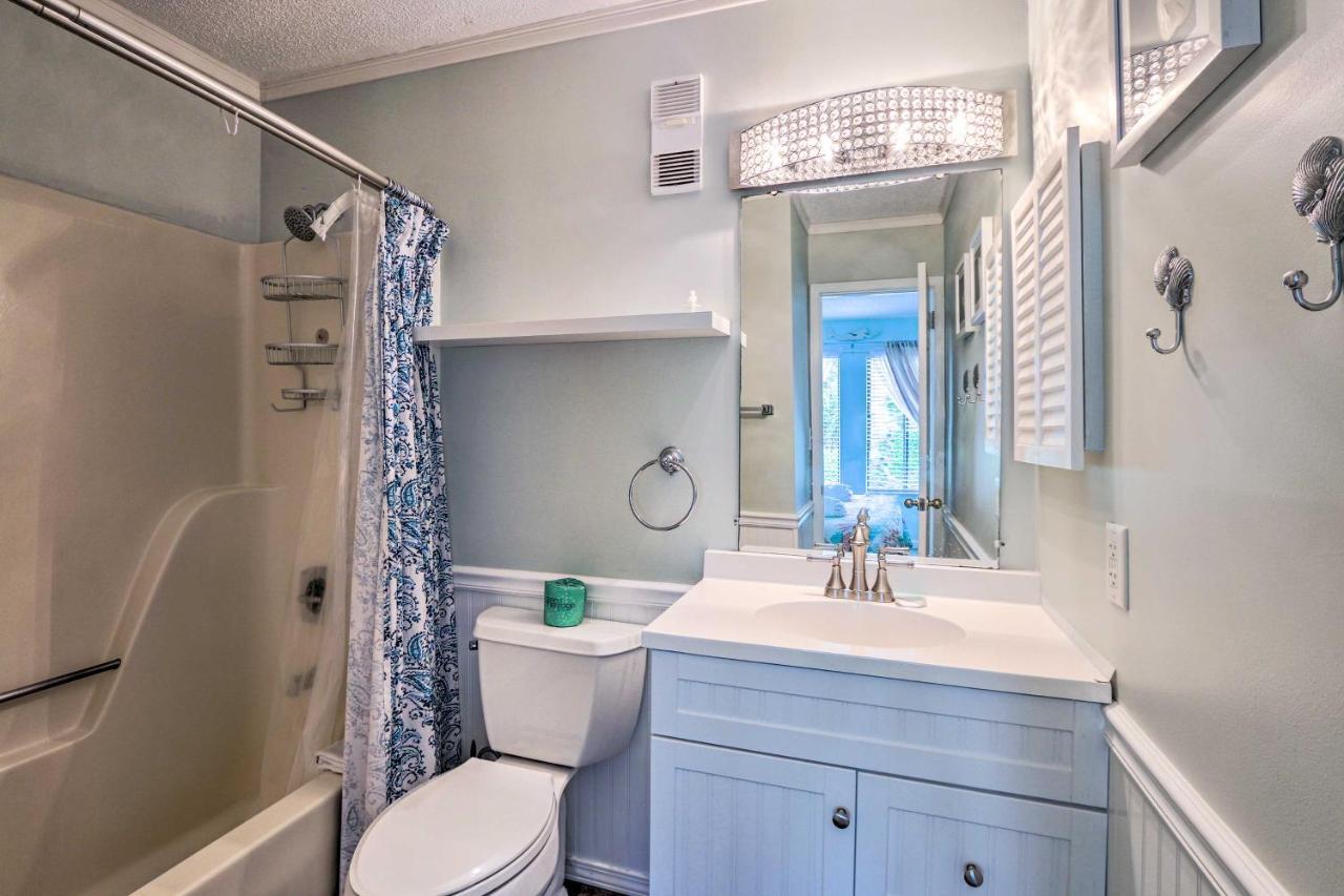 Colorful Hilton Head Condo With Beach And Pool Access! Hilton Head Island Eksteriør billede